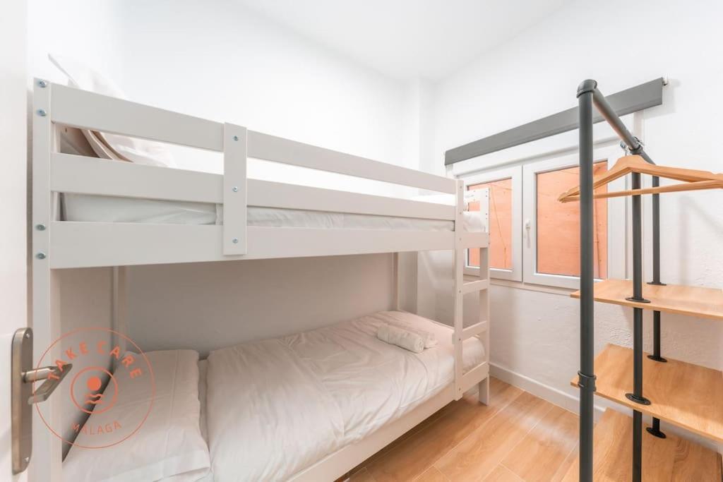 Cosy Apartment With Patio In Malaga - Tcm ภายนอก รูปภาพ